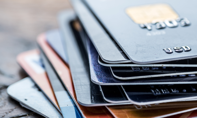 Annual Fee Credit Cards – Worth It Or Waste Of Money?